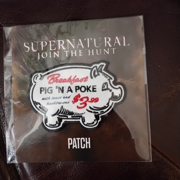 Culturefly's Supernatural fan favorite episode box - Picture 2 of 7